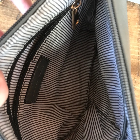 Louenhide Bermuda Tote - Picture 9 of 9